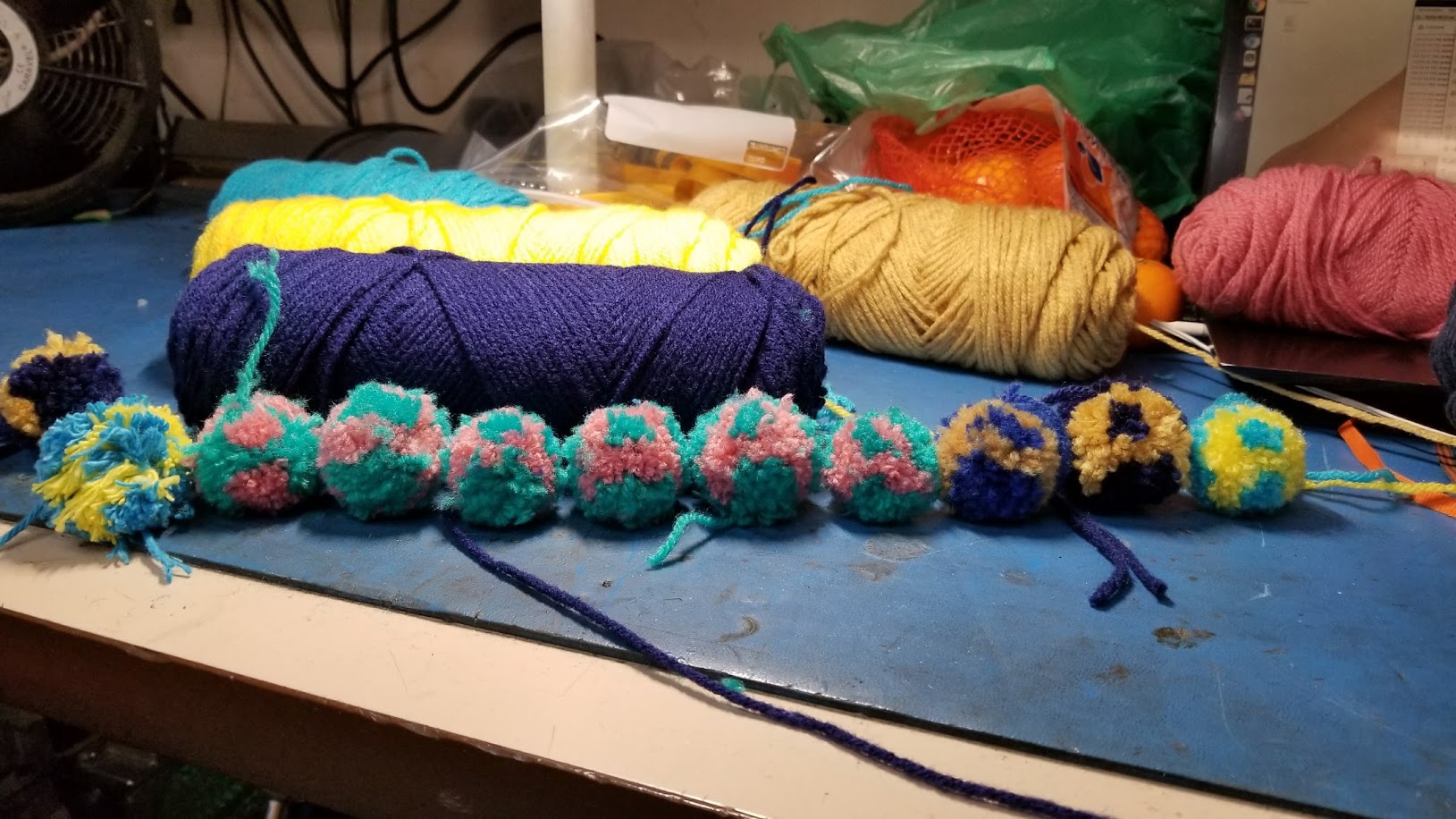Pom pom design (spherical projection) -- iterations of letter 